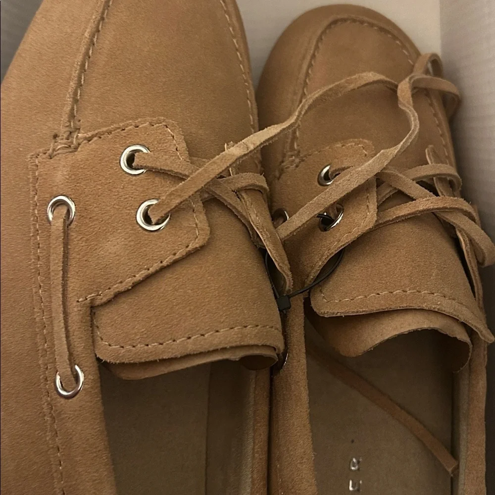 Marc Fisher LTD UIeena loafer medium natural suede size 9M NWOT..